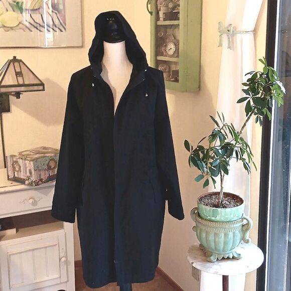 L.L.Bean Zip-Out Lining Coat. Year Round Weather - Picture 1 of 15